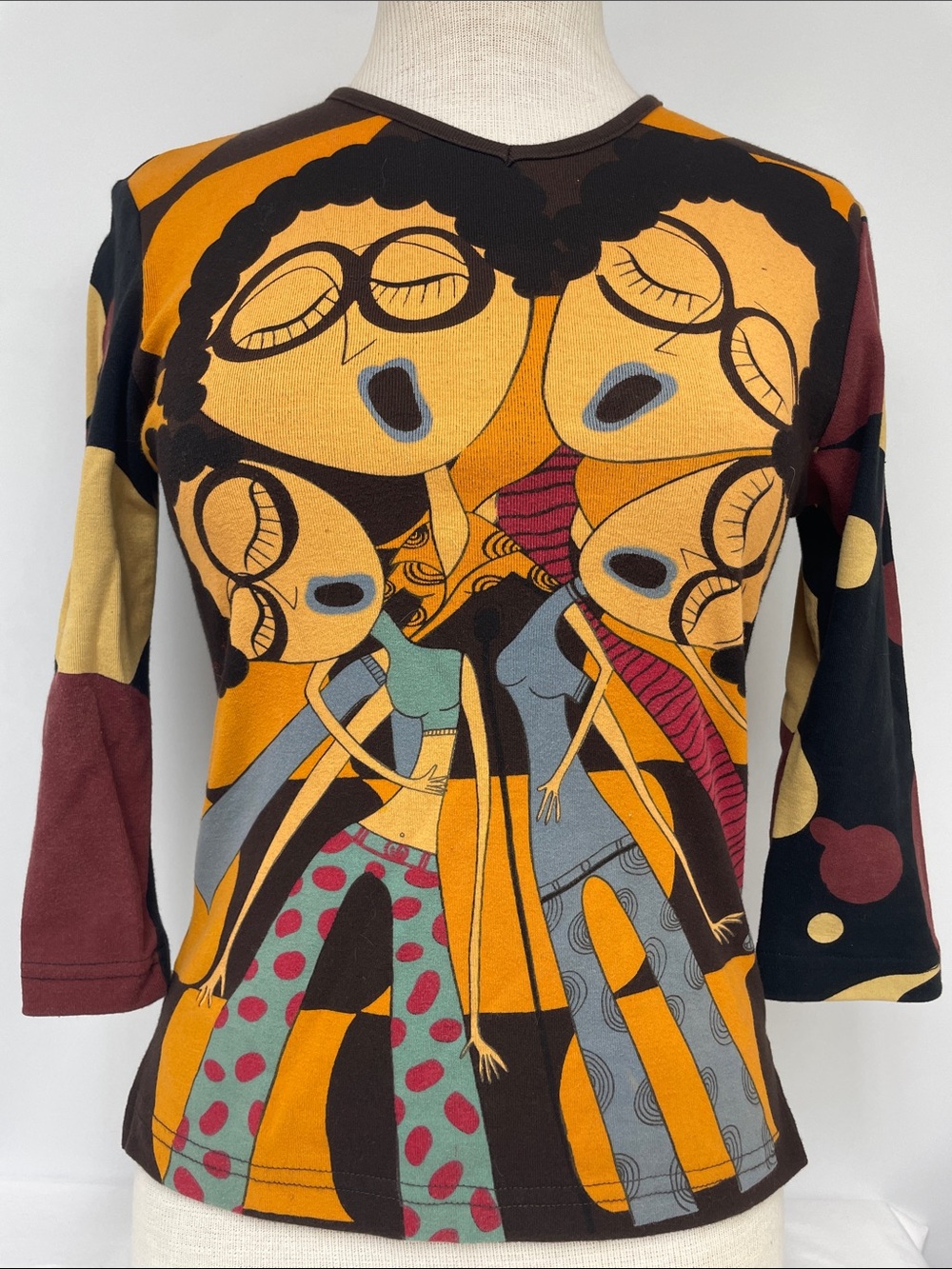 Custo Barcelona Multicolor Graphic Long-Sleeve Tee in Mustard, Maroon & Black